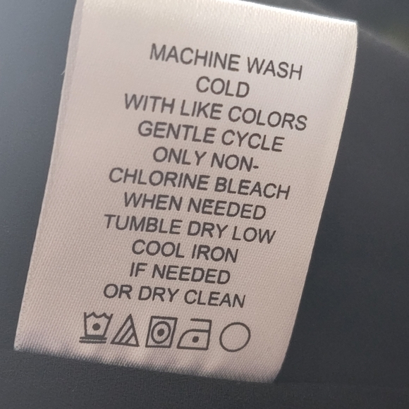 Context Black Dress Sleeveless Blouse - Picture 9 of 9